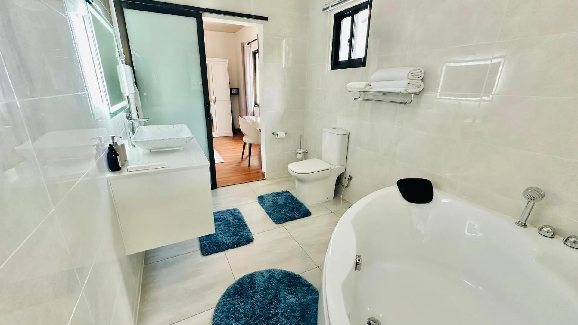The Sea Bed Seychelles Apartment Beau Vallon  Seychelles